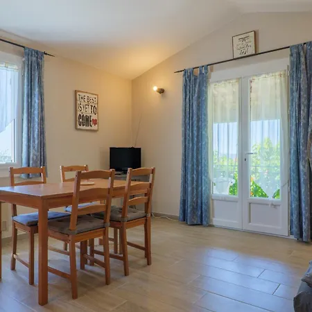 Ferienhaus Le Murier - La Fontinelle
